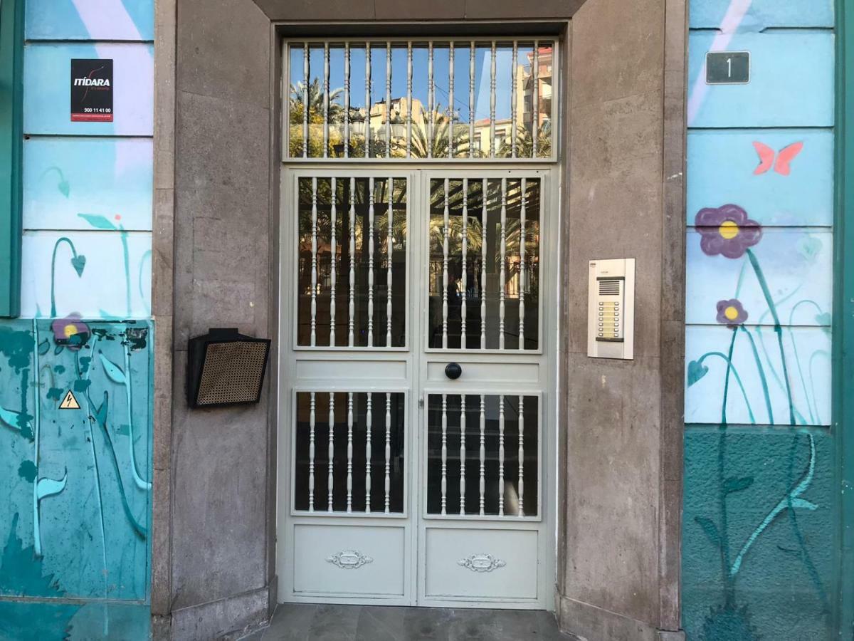 La Casa De Los Espejos Alicante Bagian luar foto